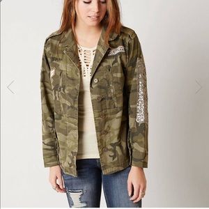 Gimmicks military jacket Sz medium NWT Buckle